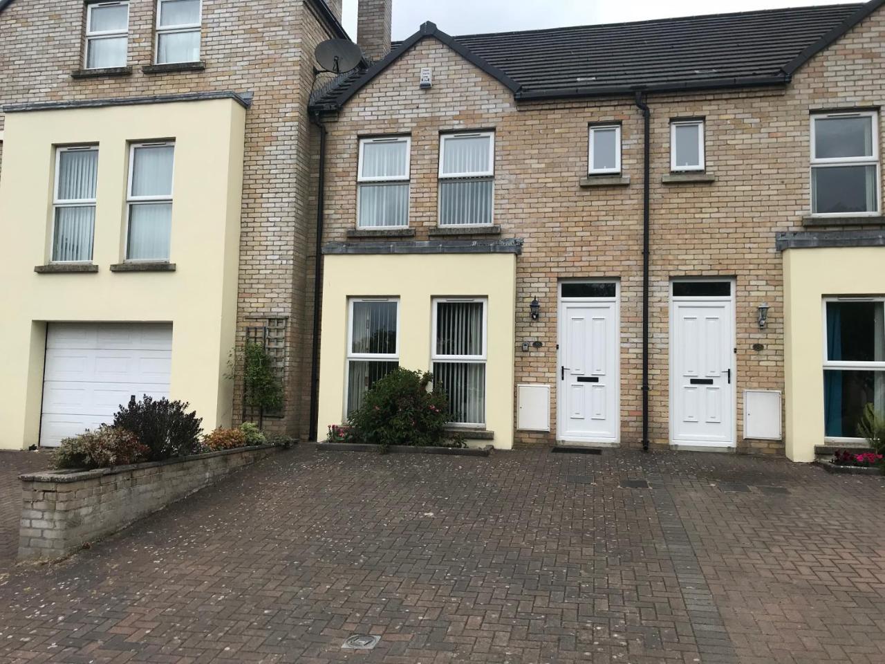 Causeway Holiday Homes Coleraine Eksteriør billede